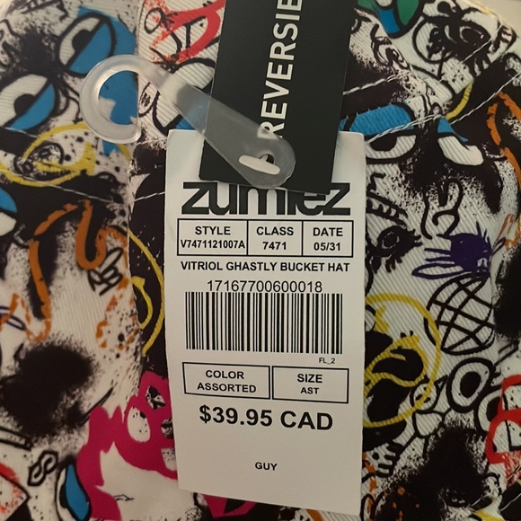 zumiez reversible cool graphic bucket hat - Picture 6 of 6